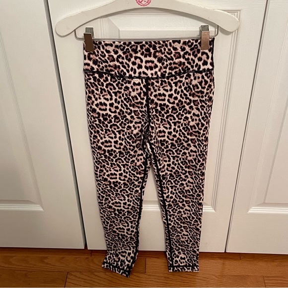 Zyia Leopard Print High Rise Leggings - Picture 2 of 4